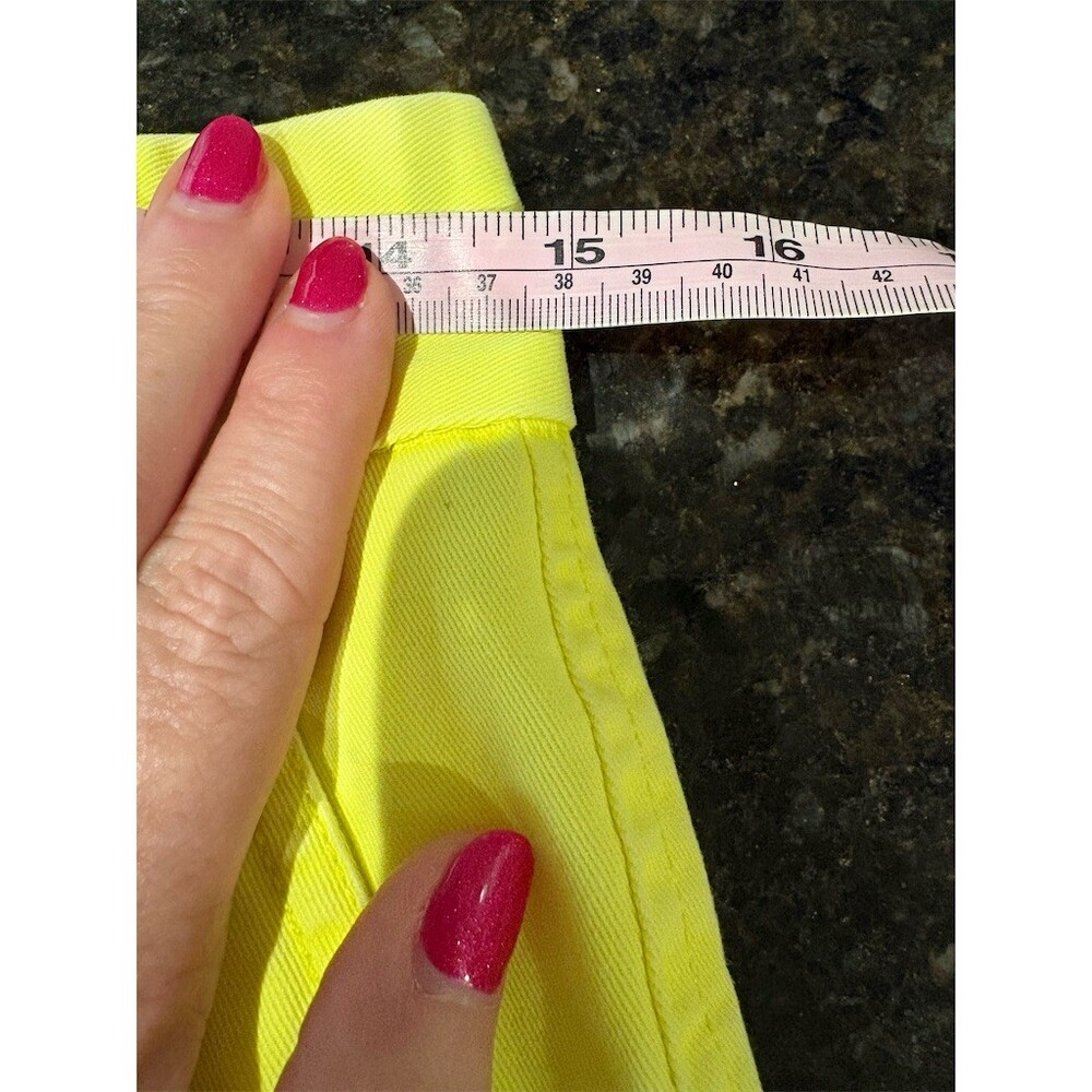 J.Crew Chino Shorts Womens Size 2 Bright Yellow Flat Front Pockets - Picture 3 of 8